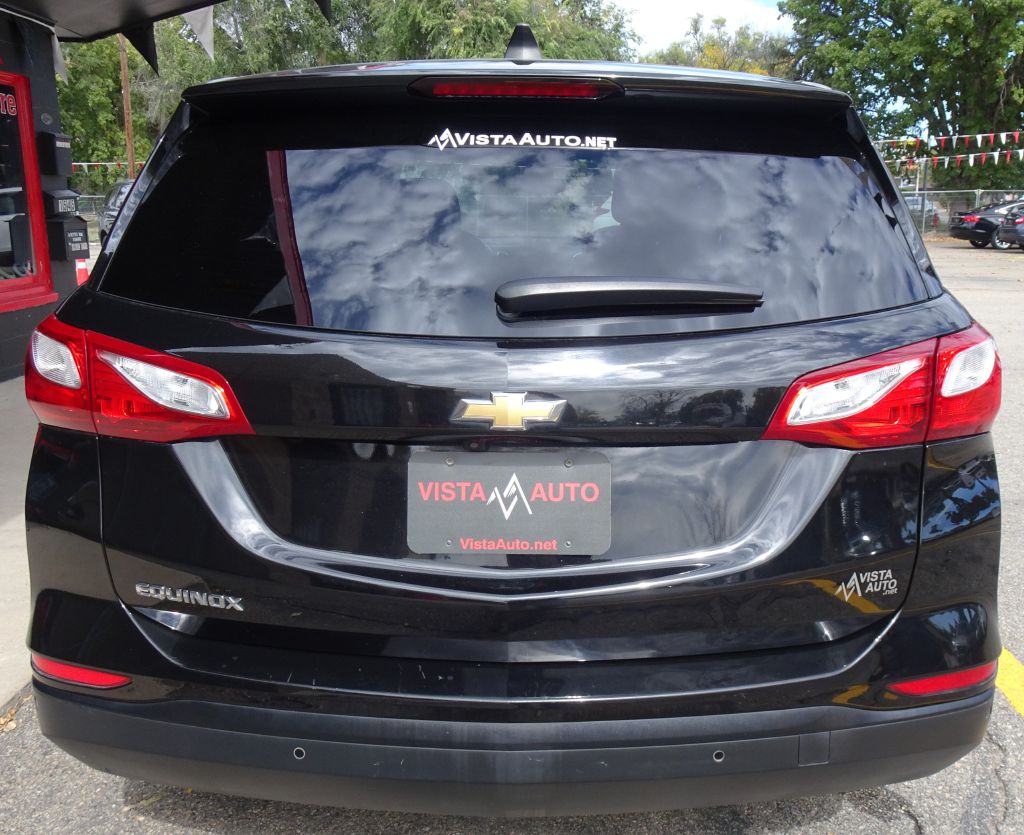 Photo 11 of this CHEVROLET EQUINOX