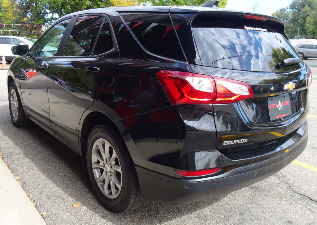 Photo 12 of this CHEVROLET EQUINOX