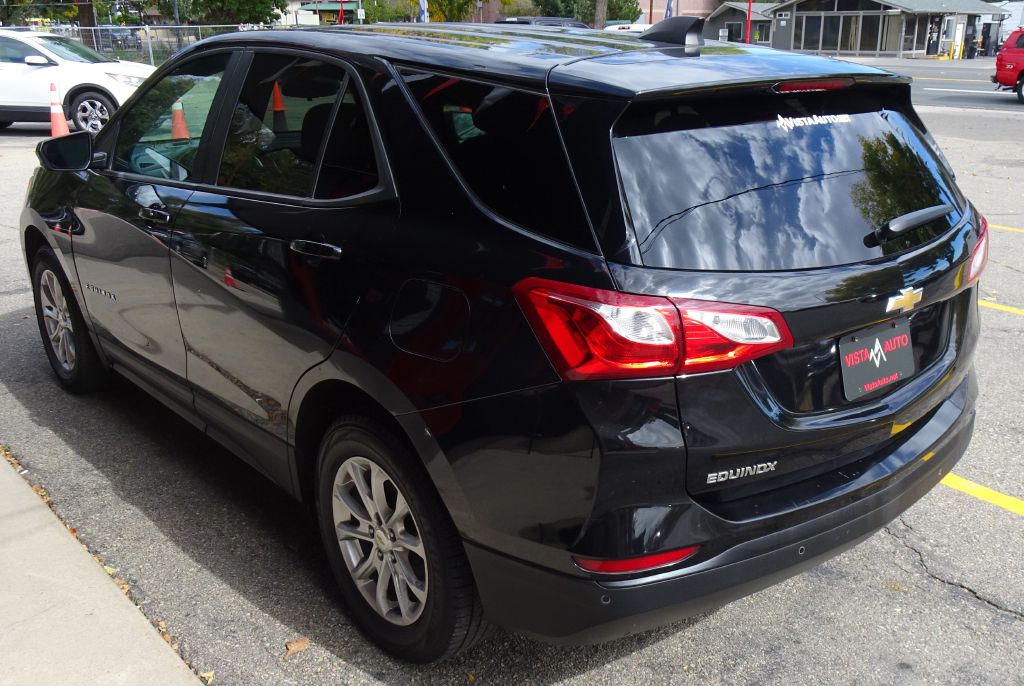 Photo 14 of this CHEVROLET EQUINOX