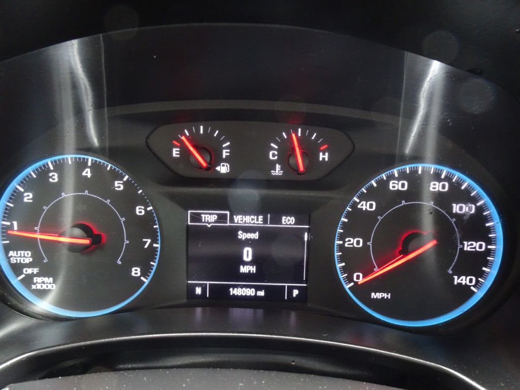 Photo 22 of this CHEVROLET EQUINOX