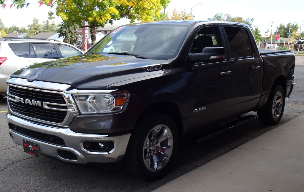 Photo 7 of this RAM 1500