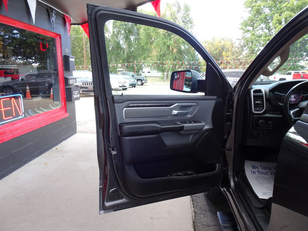 Photo 21 of this RAM 1500