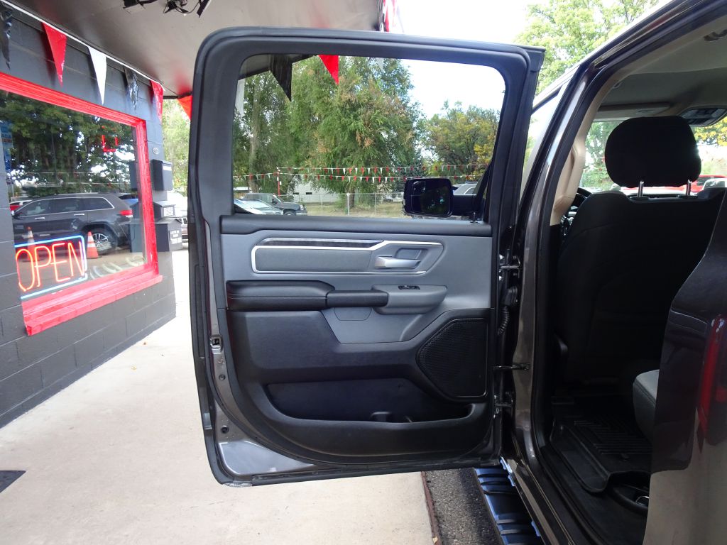 Photo 30 of this RAM 1500