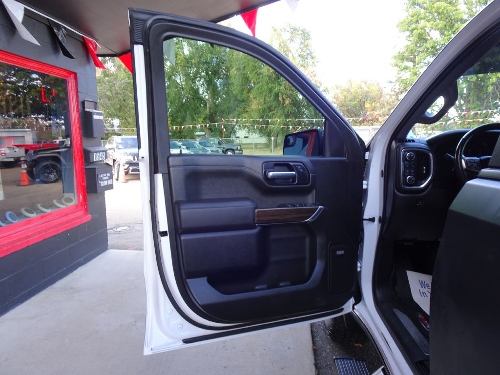 Photo 18 of this CHEVROLET SILVERADO 1500