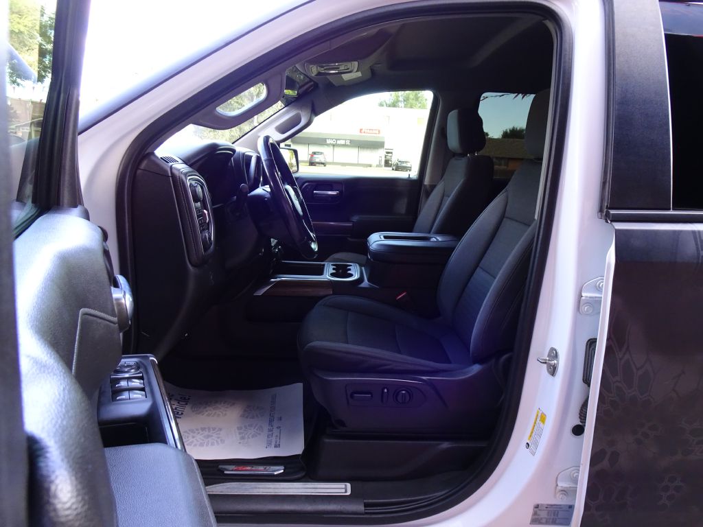 Photo 21 of this CHEVROLET SILVERADO 1500