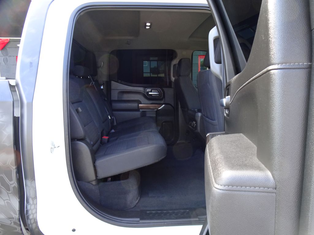 Photo 38 of this CHEVROLET SILVERADO 1500