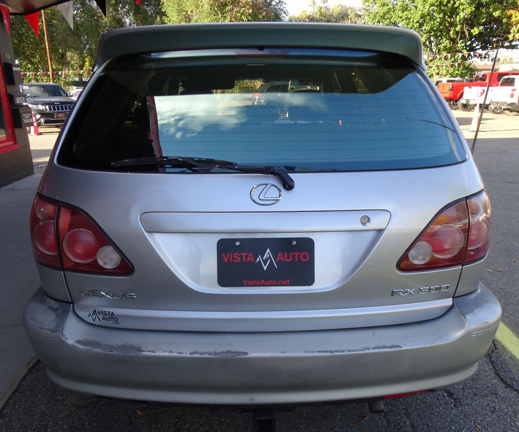 Photo 11 of this LEXUS RX