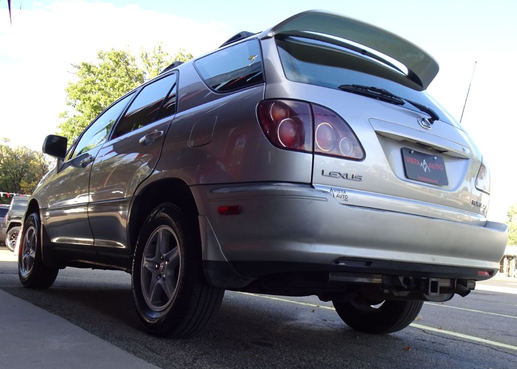 Photo 13 of this LEXUS RX
