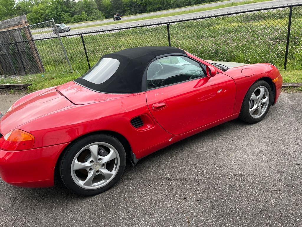 Photo 2 of this PORSCHE BOXSTER