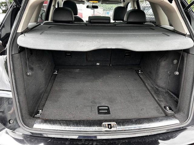 Photo 12 of this AUDI Q5