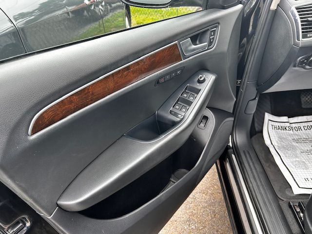 Photo 4 of this AUDI Q5