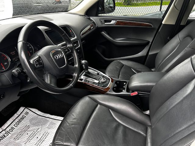 Photo 5 of this AUDI Q5