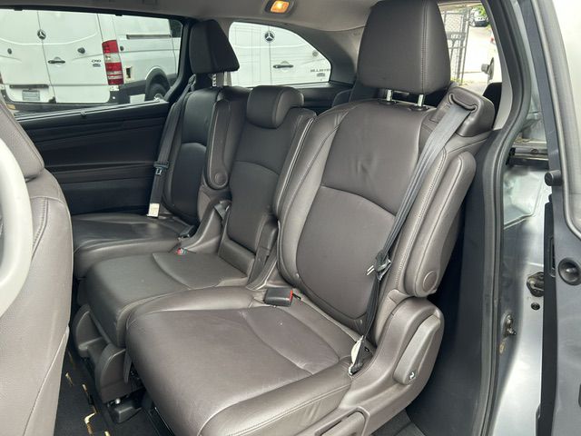 Photo 11 of this HONDA ODYSSEY