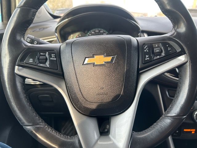Photo 9 of this CHEVROLET TRAX
