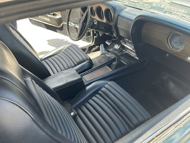 Photo 4 of this FORD MUSTANG