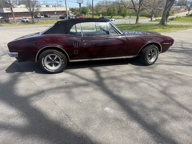 Photo 12 of this PONTIAC FIREBIRD