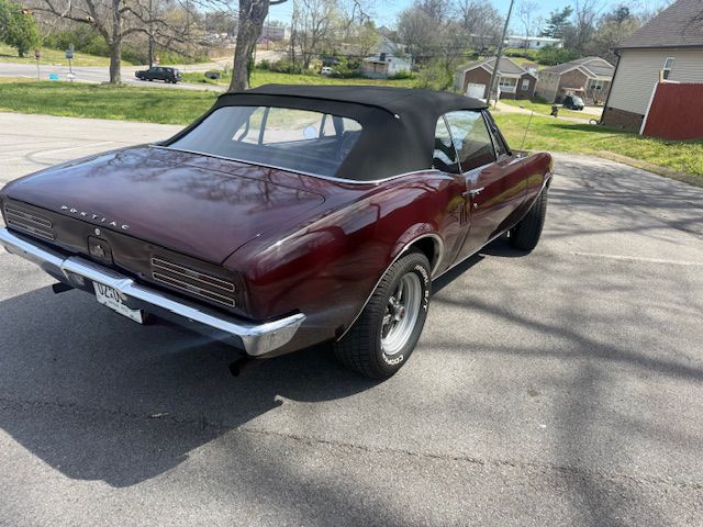 Photo 13 of this PONTIAC FIREBIRD