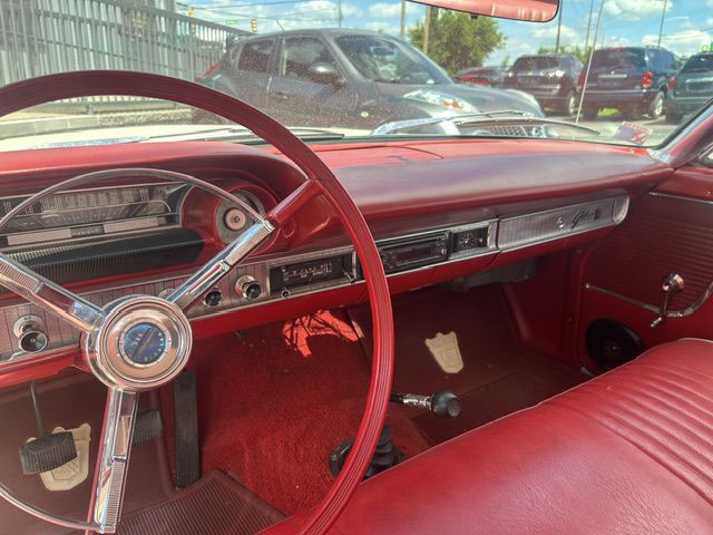 Photo 6 of this FORD GALAXY 500