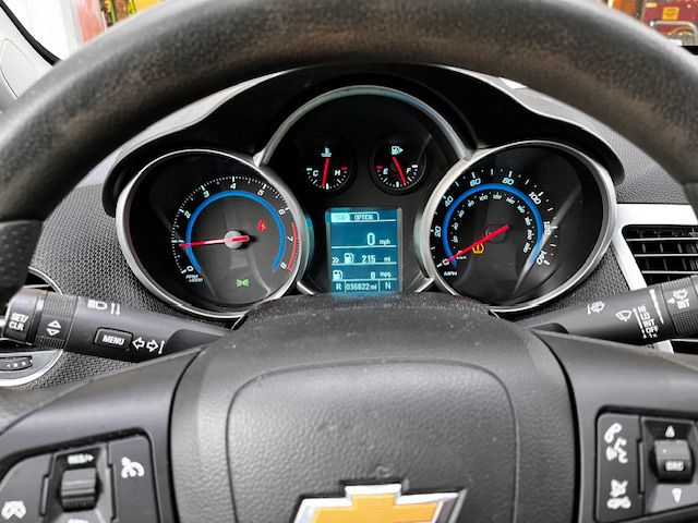 Photo 5 of this CHEVROLET CRUZE LIMITED