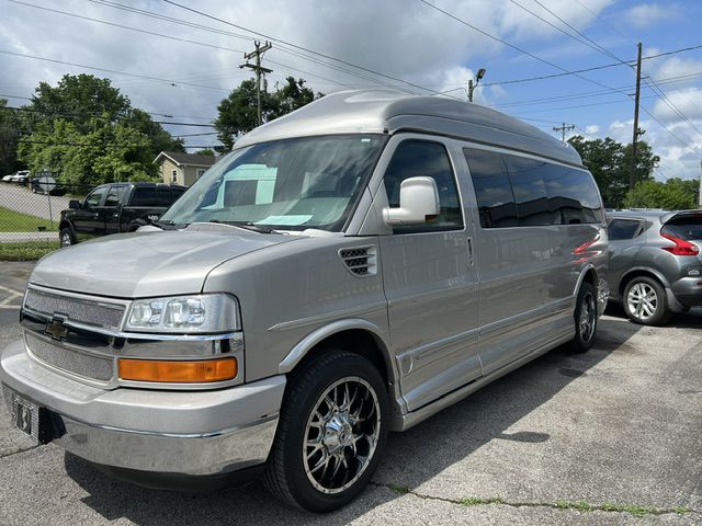 2008 Chevrolet Express 2500 Extended Work Van HD's photo