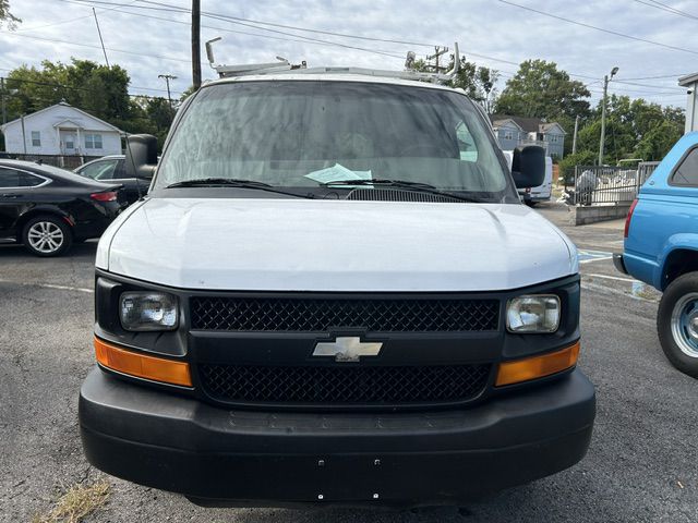 Photo 4 of this CHEVROLET EXPRESS