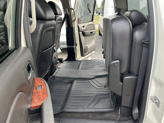 Photo 9 of this GMC SIERRA 1500