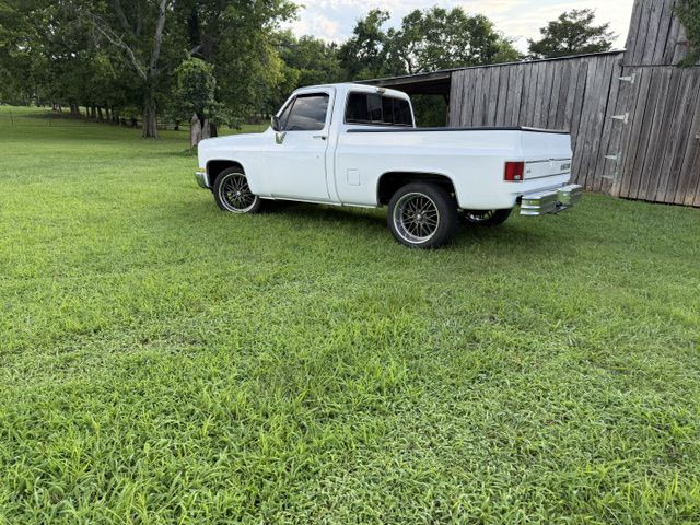 1985 CHEVROLET C/K 10 SERIES