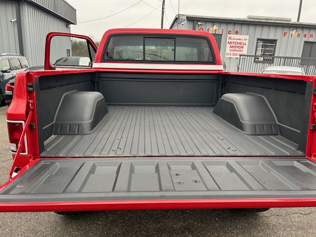 Photo 12 of this CHEVROLET C/K 10 SERIES