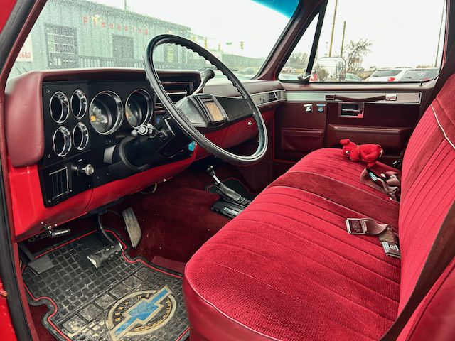 Photo 5 of this CHEVROLET C/K 10 SERIES