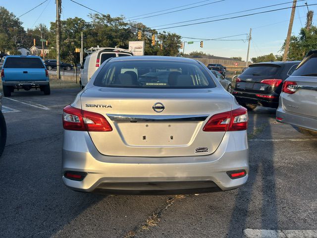 Photo 9 of this NISSAN SENTRA