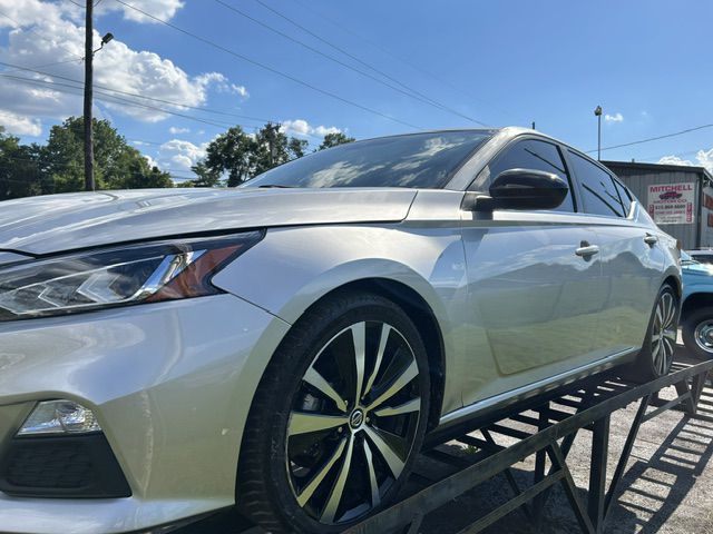 2021 Nissan Altima 2.5 SR's photo
