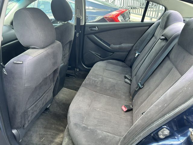 Photo 6 of this NISSAN ALTIMA