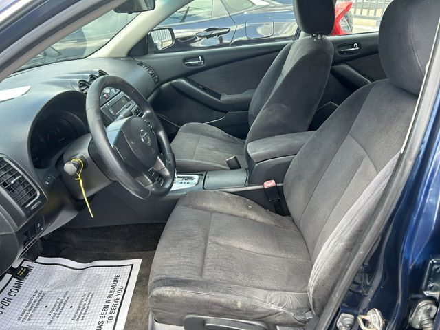 Photo 4 of this NISSAN ALTIMA