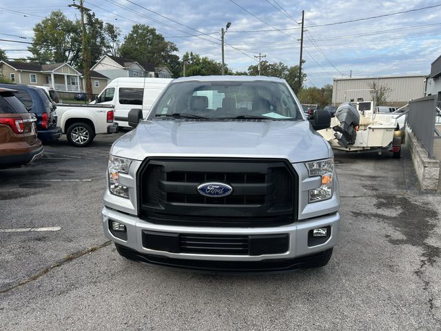 Photo 3 of this FORD F-150
