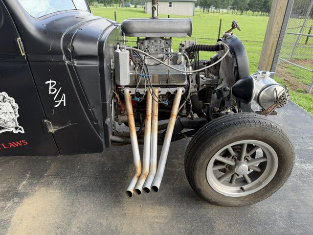 Photo 3 of this CHEVROLET RATROD