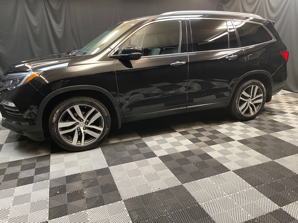 2017 HONDA PILOT TOURING for sale at Solid Rock Auto Group