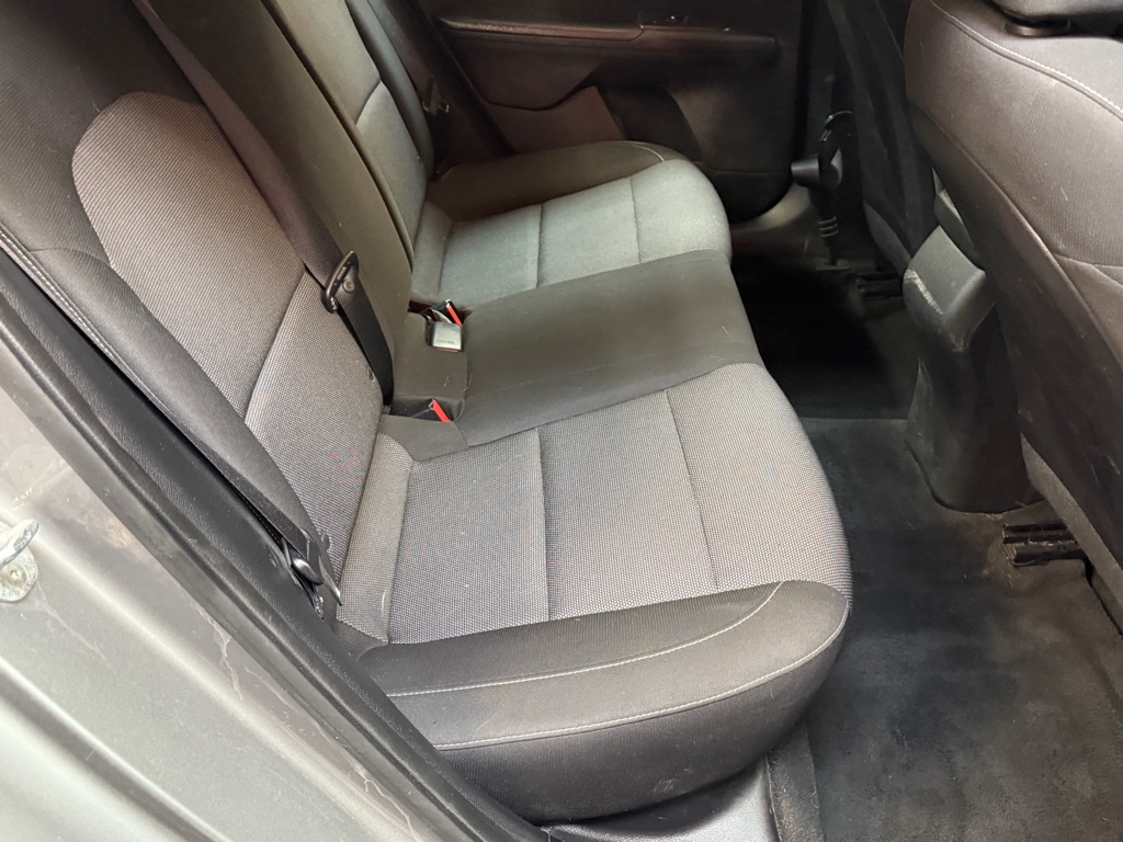 2017 Hyundai Elantra SE photo 18