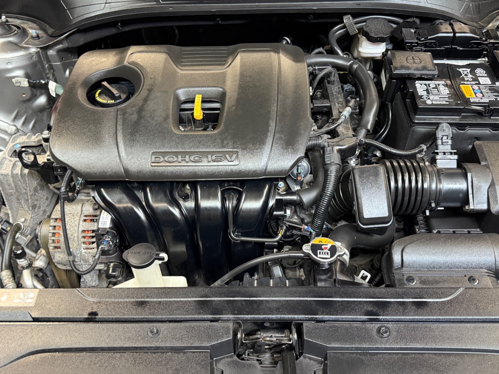 2017 Hyundai Elantra SE photo 20