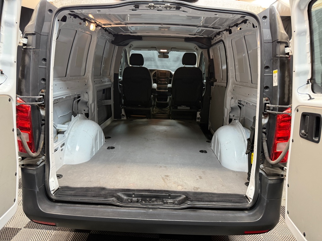 2016 Mercedes Benz Metris Cargo photo 14