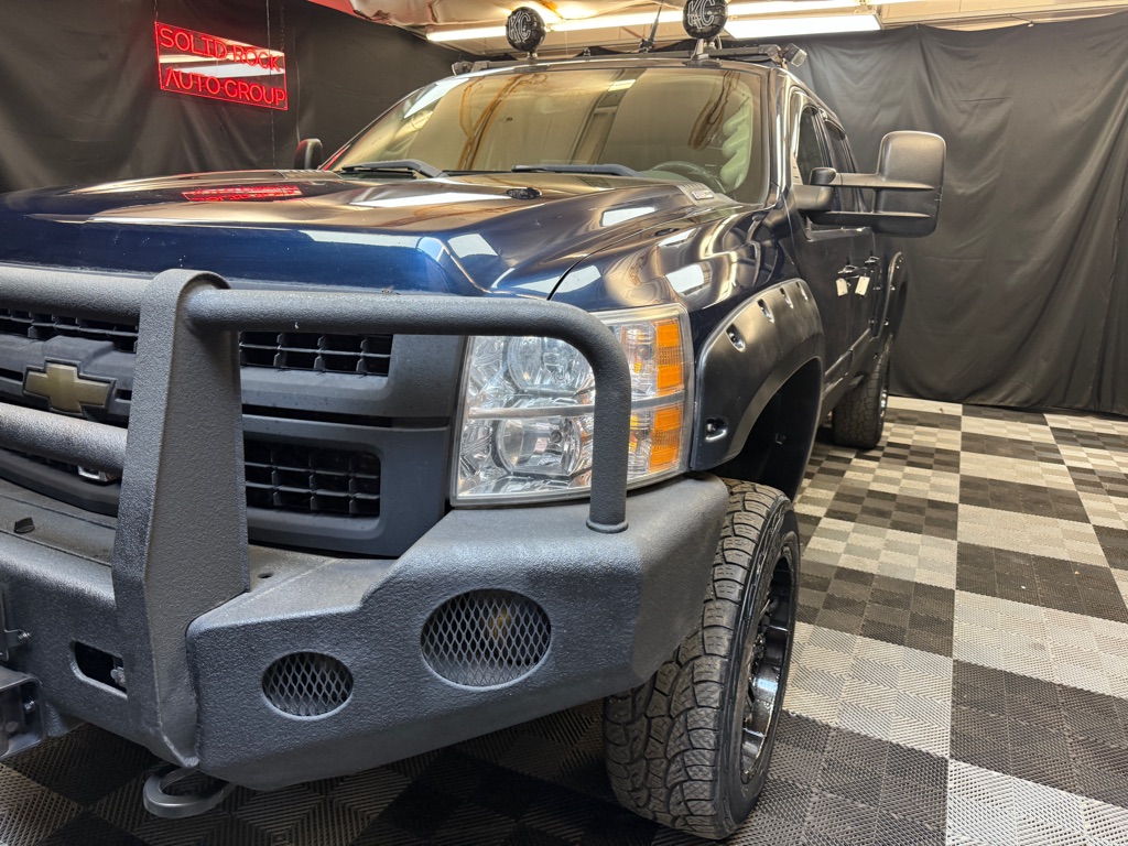 2008 Chevrolet Silverado 2500HD LTZ photo 3
