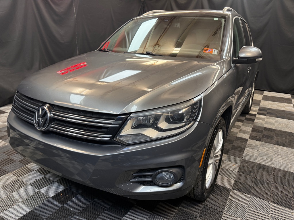 2016 Volkswagen Tiguan SE photo 3