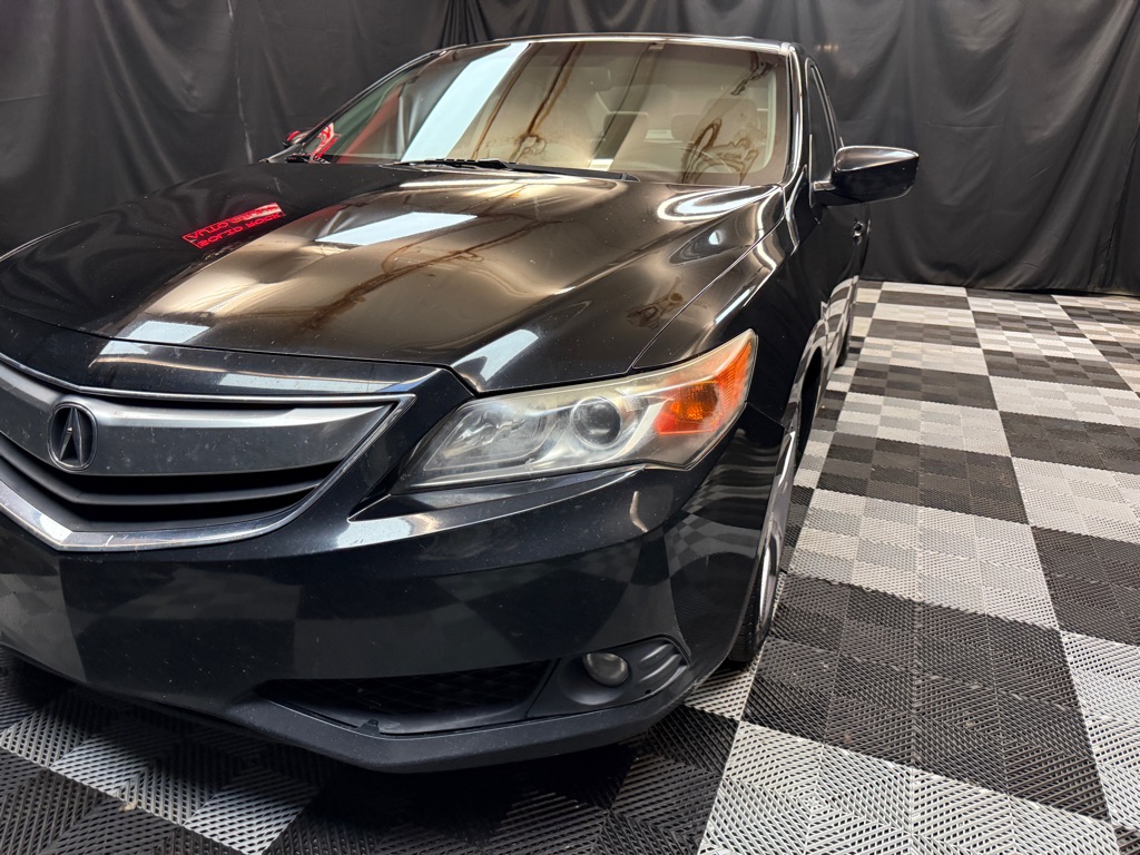 2013 Acura ILX 2.0L Premium photo 3
