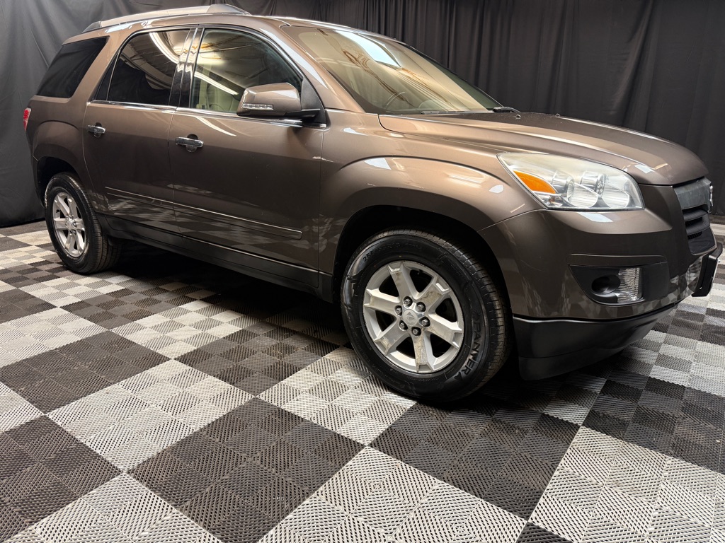 2010 Saturn Outlook XR photo 4