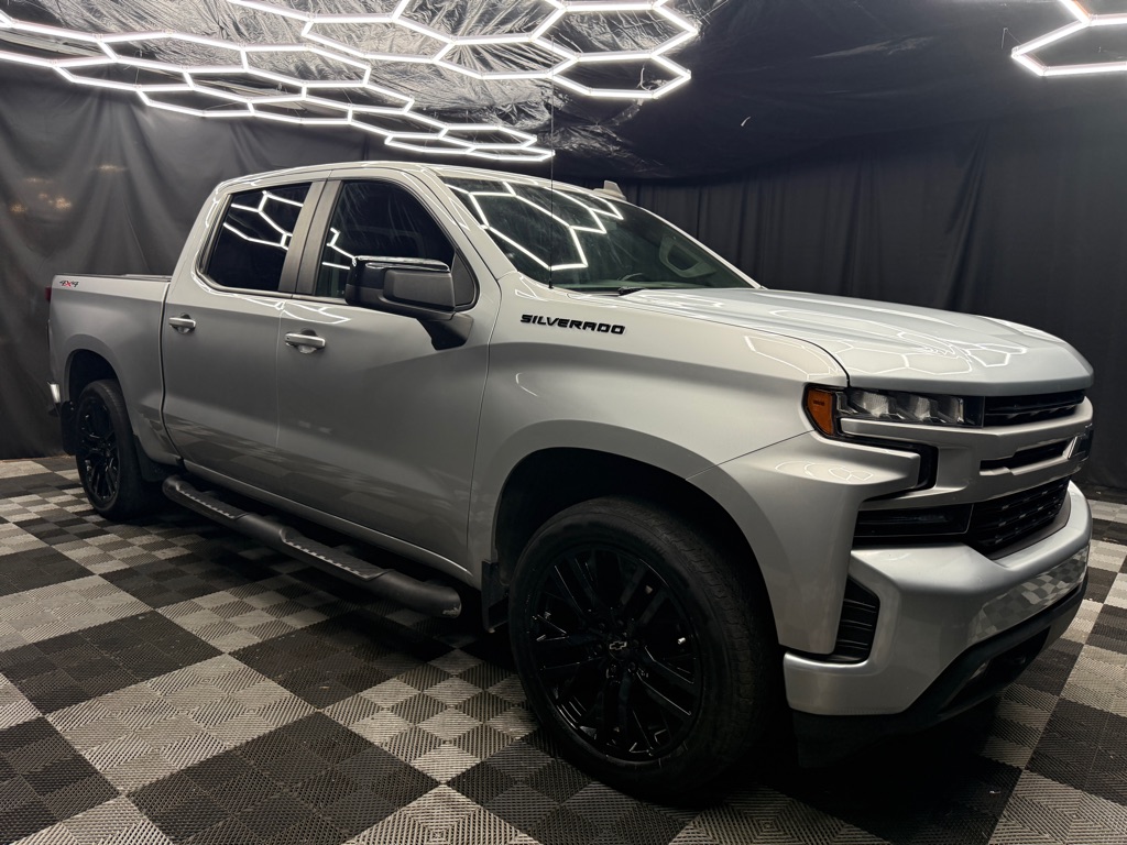 2020 Chevrolet Silverado 1500 RST - Image 4
