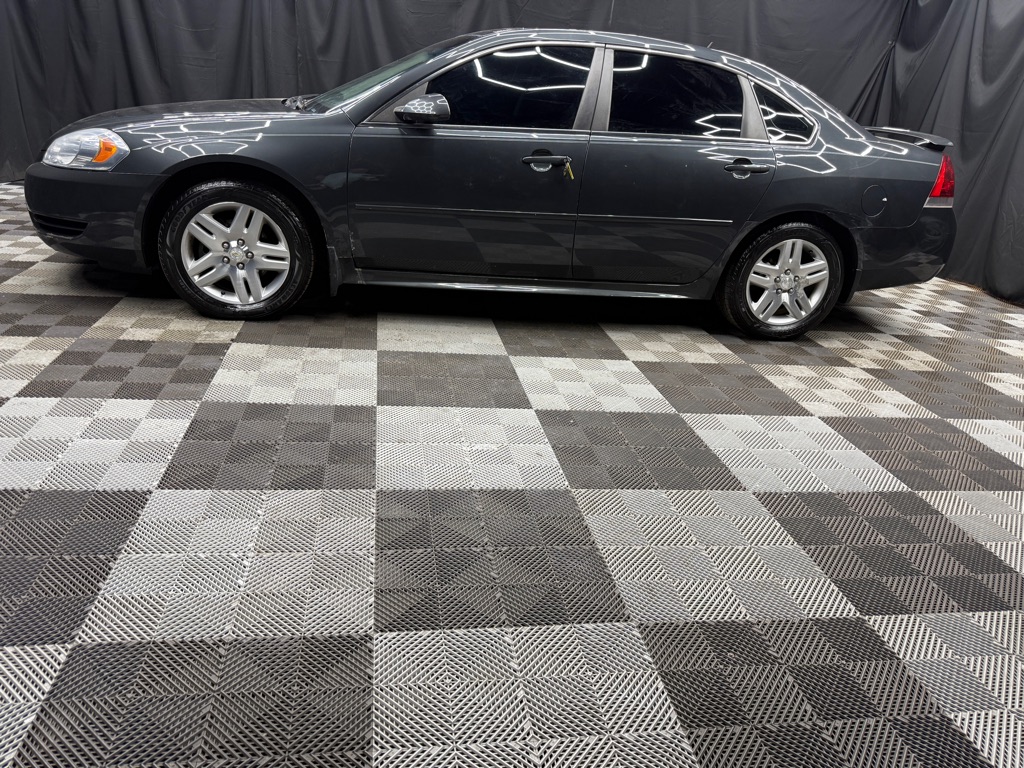 2012 Chevrolet Impala LT - Image 4