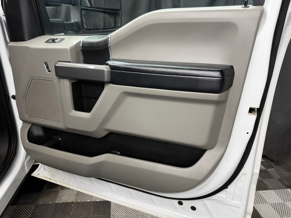 2018 Ford F-250 Super Duty XLT - Photo 24
