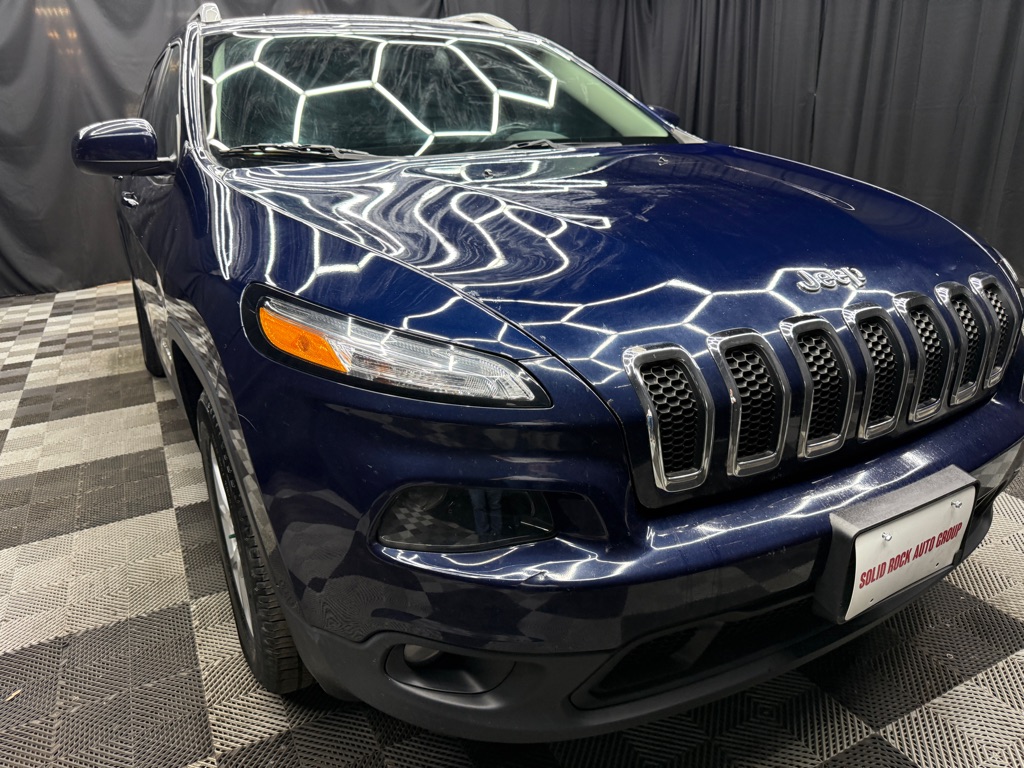 2015 Jeep Cherokee's photo