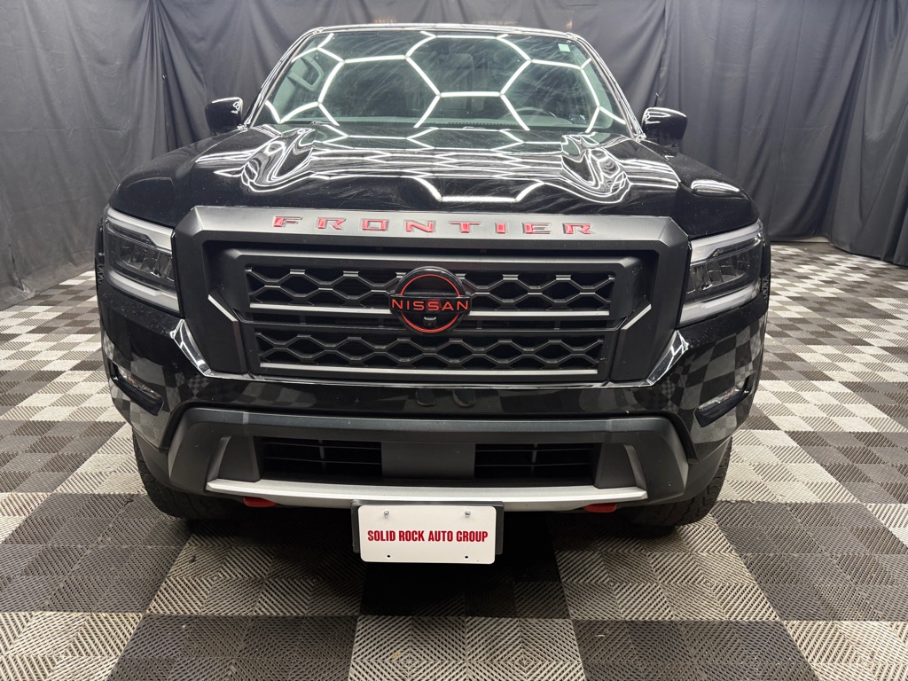 2022 Nissan Frontier PRO-X - Image 2