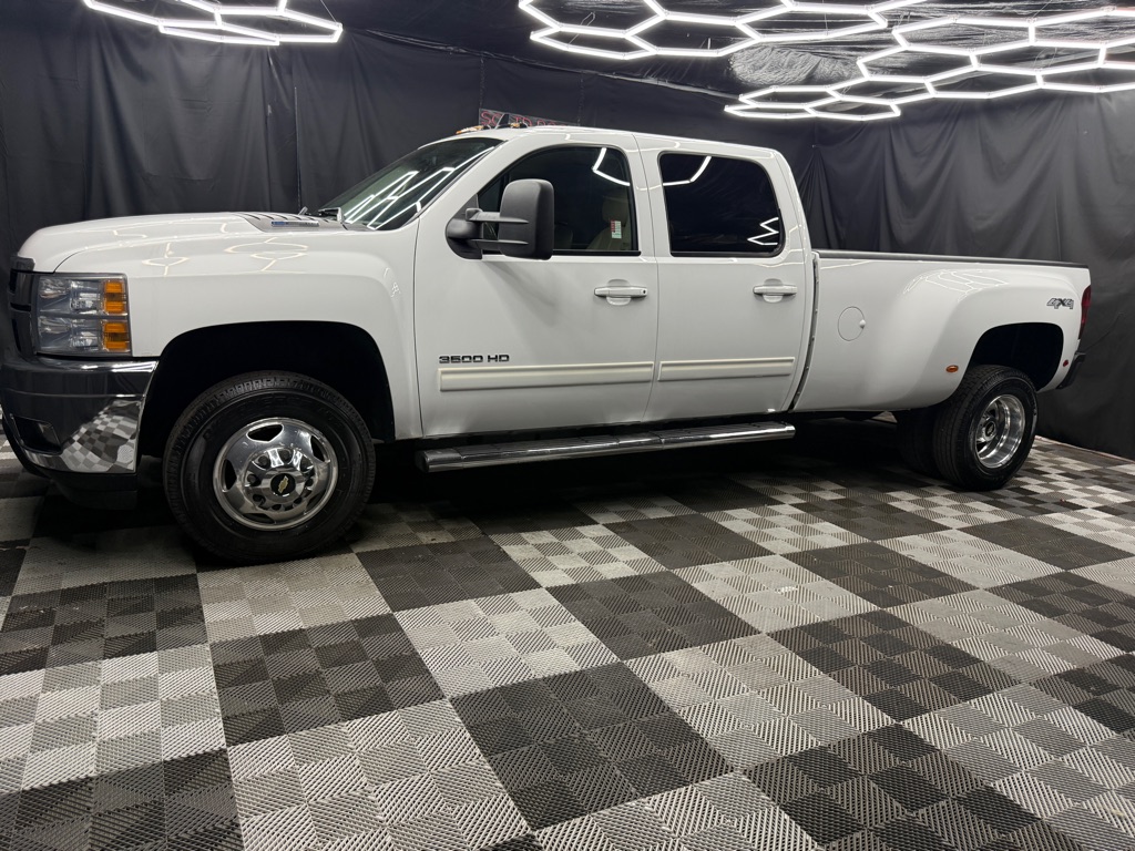 2014 Chevrolet Silverado 3500HD LTZ - Image 5