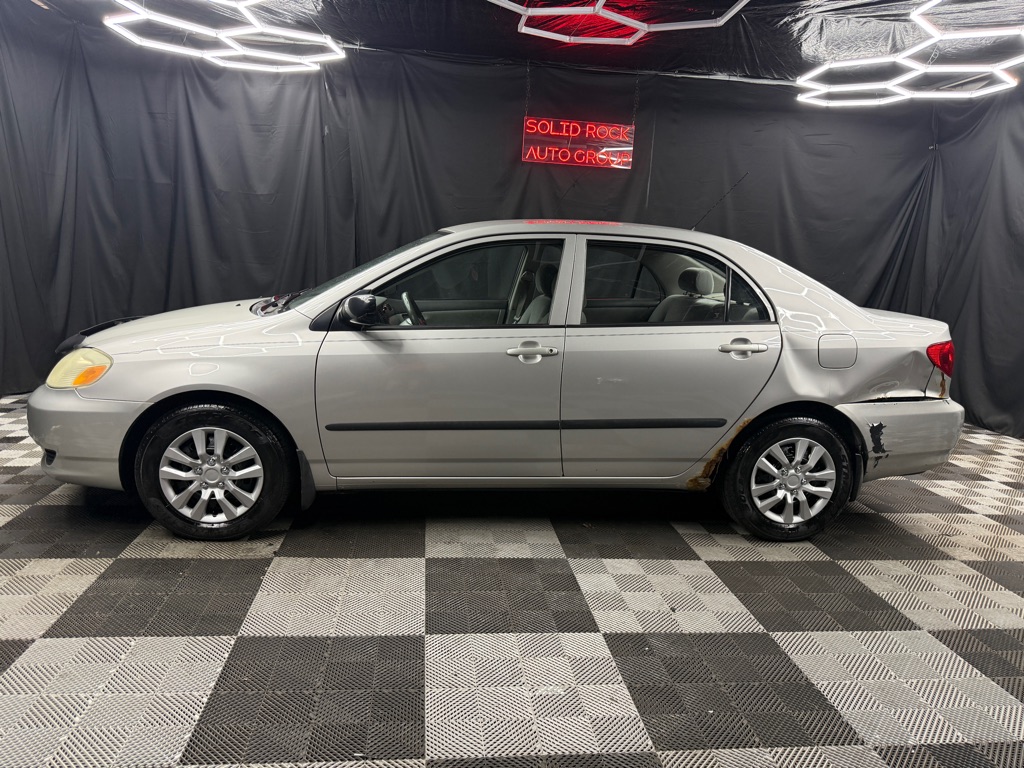 2004 Toyota Corolla CE - Image 5